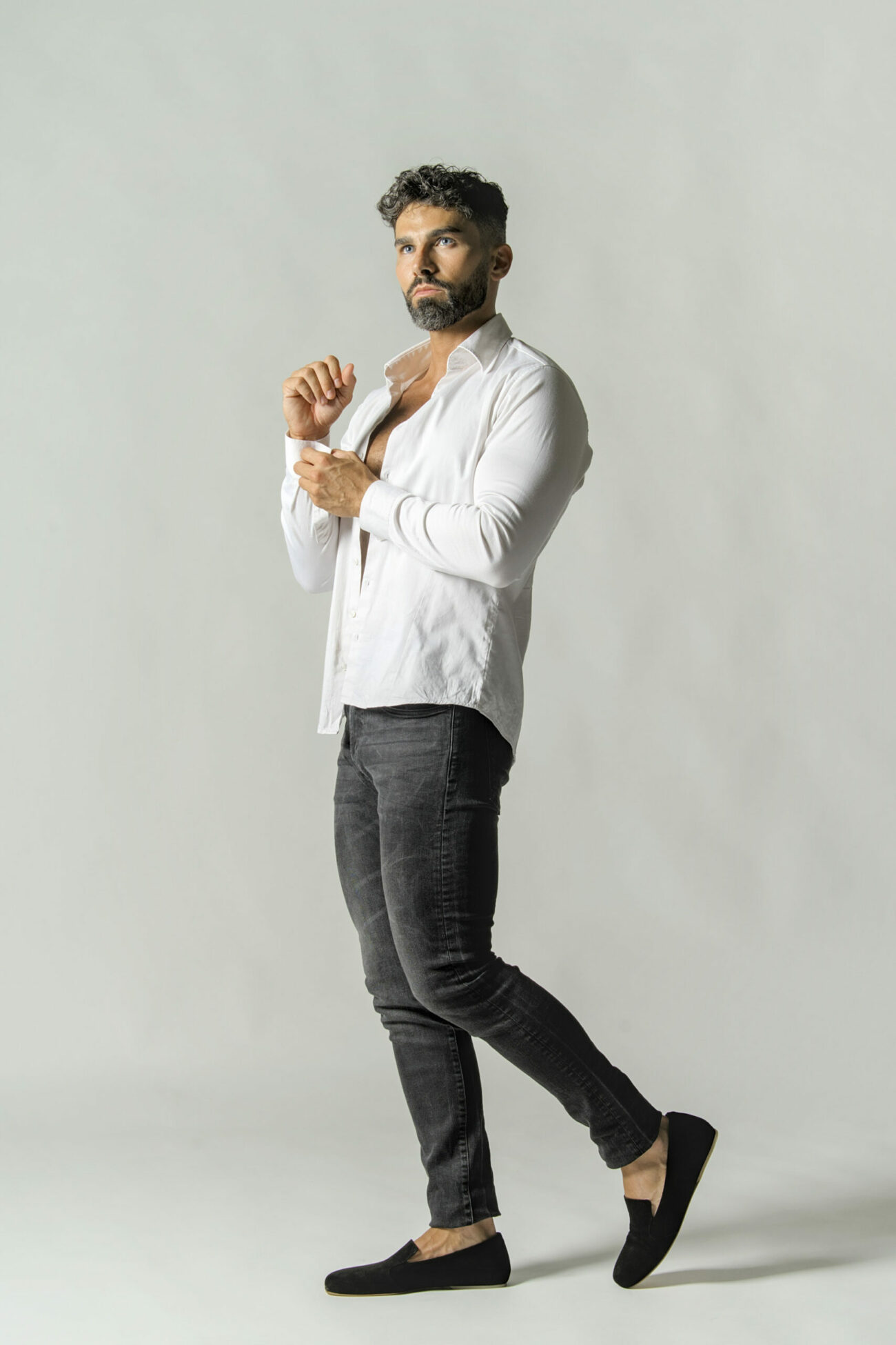 Basic Black - Image 4