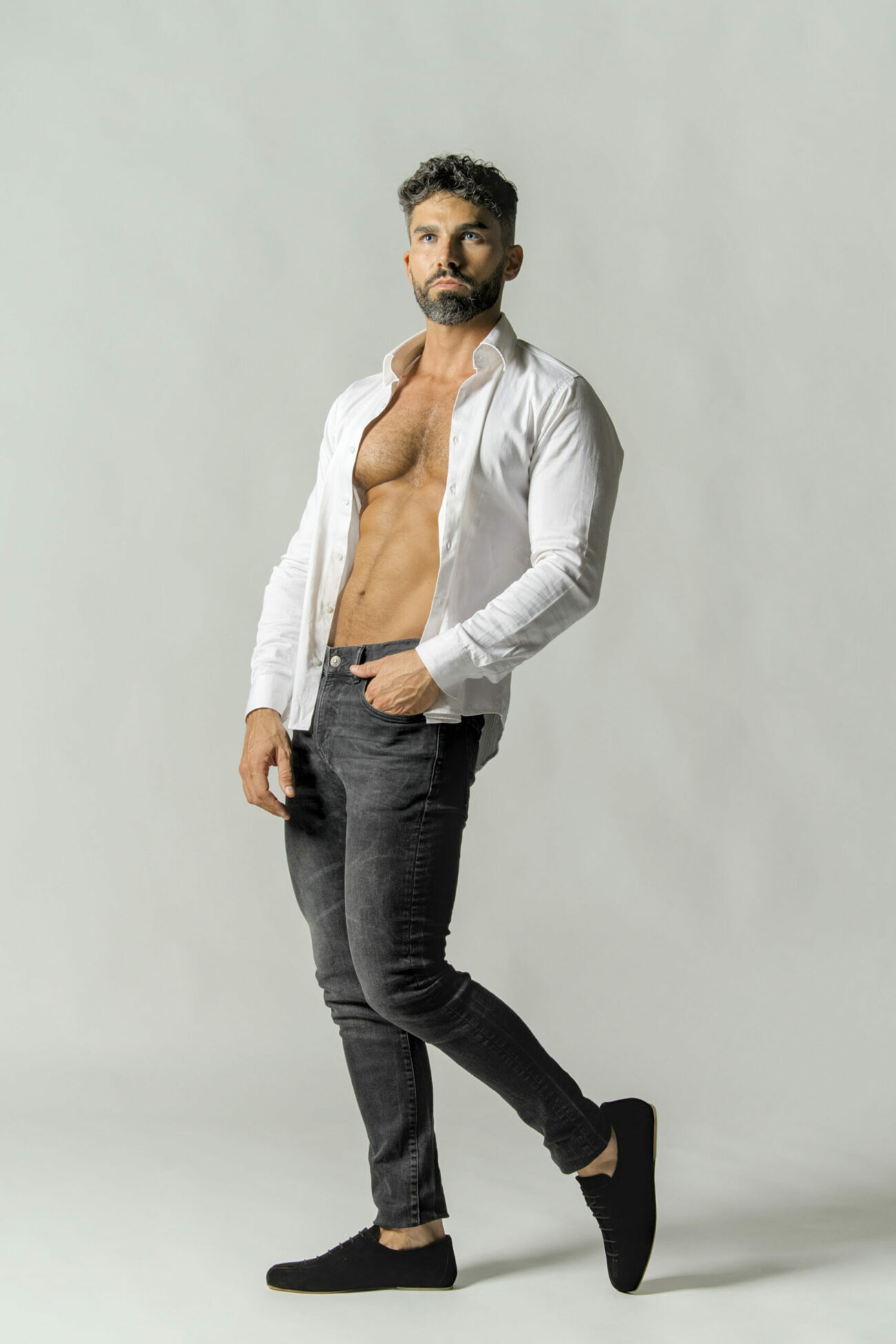 Dressed Black - immagine 4
