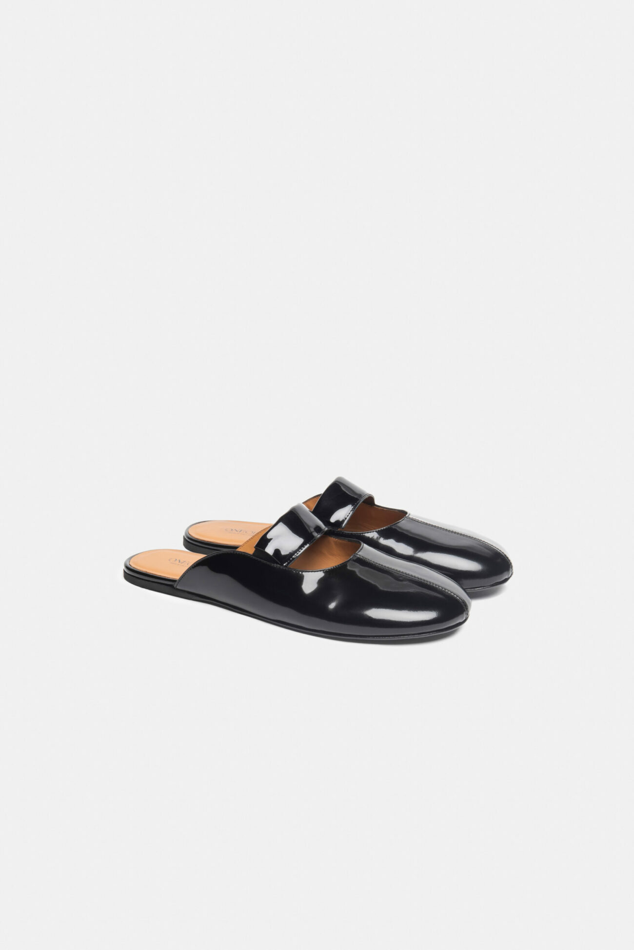 OB W Patent Black