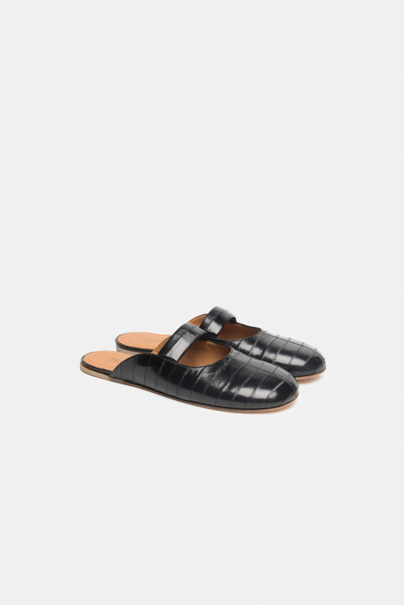OB W Black Eeel
