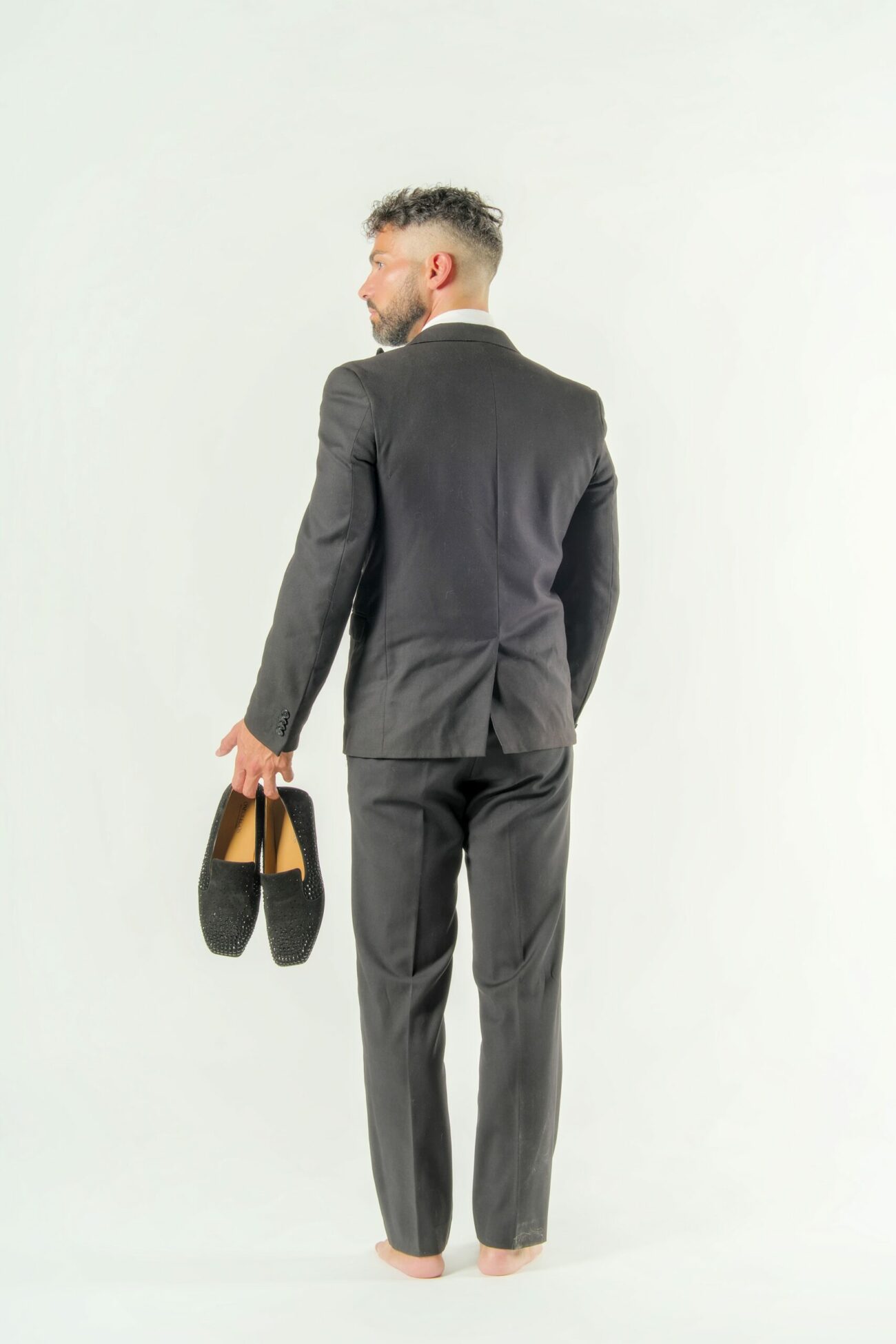 Minimal Basic In Black Suede With Strass - Image 4